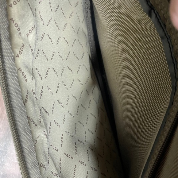 MODA Carry-On Travel Briefcase Bag Olive Green Laptop Messenger Shoulder Strap - Picture 8 of 12
